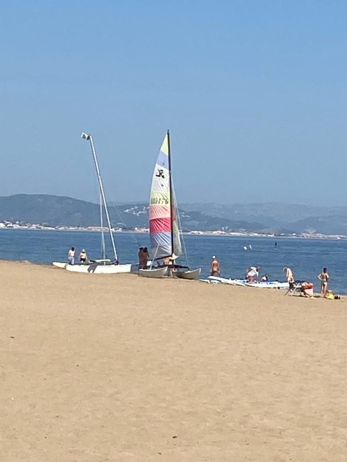 Vistas Al Mar Playa De Los Bovetes Дения Екстериор снимка