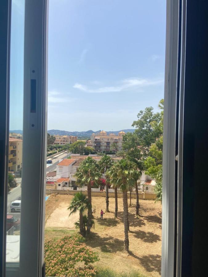 Vistas Al Mar Playa De Los Bovetes Дения Екстериор снимка