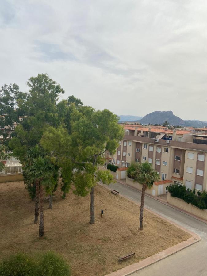 Vistas Al Mar Playa De Los Bovetes Дения Екстериор снимка